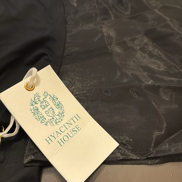 HYACINTH HOUSE

Black Tulle Sleeve Darby Blouse - Picture 8 of 11